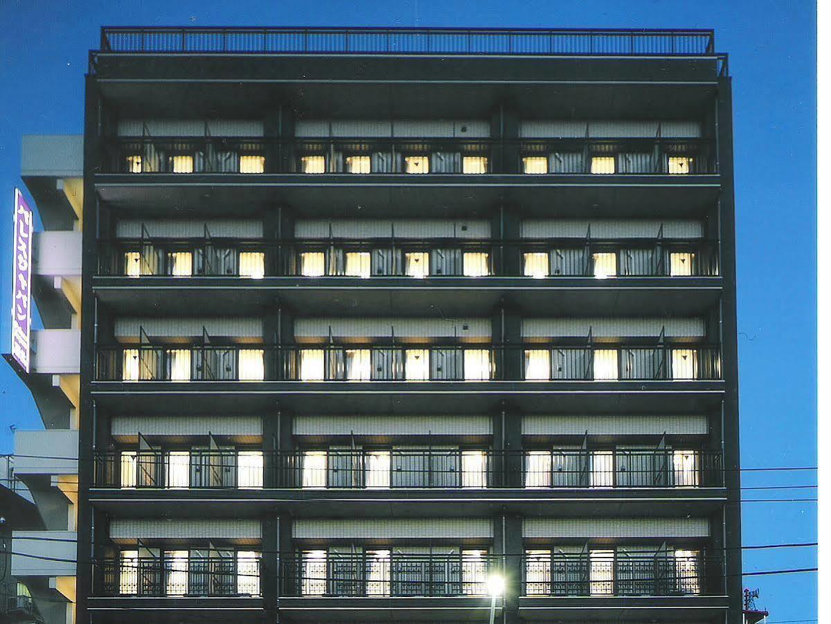 Palace Japan Vandrarhem